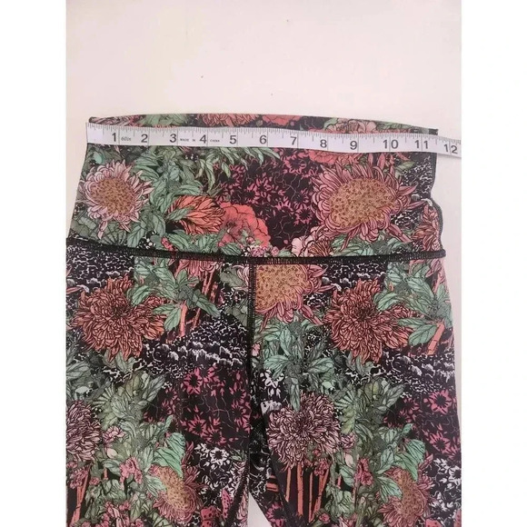 Lululemon Wunder Under High Rise Zen Garden Floral Size 4. NWOT. - Picture 5 of 7